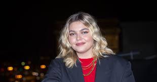 Lt → french, english → louane (43 songs translated 267 times to 29 languages). Louane What Did His Parents Die Of En24 World