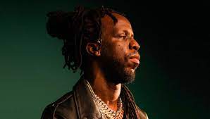 Par cette galette, le rappeur youssoupha, désormais basé à abidjan, digne fils du. Youssoupha Legende Du Rap Francais Hors Du Game