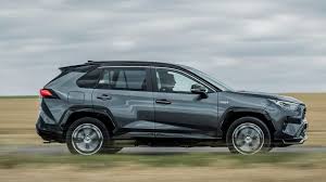 This was the first compact crossover suv. Toyota Rav4 Plug In Hybrid Suv Mit Stecker Kicker