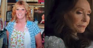 Prayers Pour in for Loretta Lynn's Family After the Death of the Late  Singer's First Grandchild