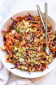 Quick And Easy Spicy Korean Slaw Recipe Foodiecrush Com Slaw Recipes Korean Side Dishes Korean Slaw Recipe