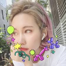 Airline oversized baggage check-in survey