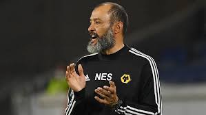 Nuno espirito santo was born on the 25th of january, 1974 is a portuguese former footballer. Nuno Espirito Santo E Para Renovar Inglaterra Jornal Record