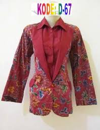 Simak baju yang bakal mendukung penampilan kamu, dengan model, motif dan desain yang menarik untuk kamu jadikan inspirasi. 15 Baju Batik Kerja Bank Wanita Modern Terupdate 2018
