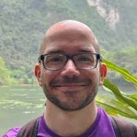 Fern Gooding's Instagram, Twitter & Facebook