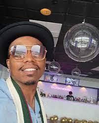 Lawrence Taliaferro's Instagram, Twitter & Facebook