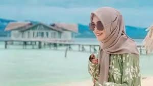 Kabar tersebut dibagikan pertama kali oleh oki melalui insta story pribadinya. Ria Ricis Liburan Ke Pulo Cinta Aku Tak Bisa Bernafas Tanpamu Suara Sulsel