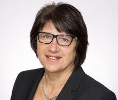 Alison Mains's Instagram, Twitter & Facebook