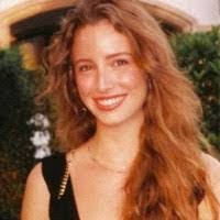 Virginia Batista's Instagram, Twitter & Facebook