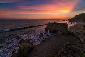 El Matador State Beach Malibu S Megastar Travel Caffeine Malibu Sunset Malibu Beaches El Matador Beach