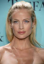 She was featured on the cover of the. Carolyn Murphy Half Up Half Down Carolyn Murphy Hair Looks Stylebistro