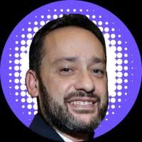 15500+ perfiles de «Piñeiro»