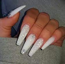 Pin By Ines Simao On C L V W S Acrylic Nails Coffin Short Nails Design With Rhinestones Bling Acrylic Nails