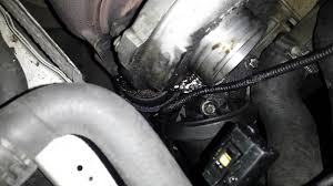 Demontage Durite Turbo Mercedes C270 Cdi Youtube