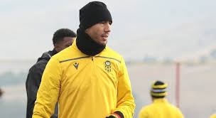 Kayserispor'dan ayrılan umut bulut'un yeni adresi belli oldu. Umut Bulut Yeni Malatyaspor Ile Antrenmana Cikti Son Dakika Haberleri