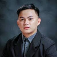 Roel Moreno's Instagram, Twitter & Facebook