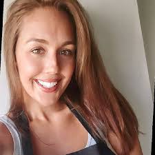 Alexandra Whitmore's Instagram, Twitter & Facebook