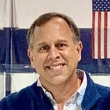 Alex Lew's Instagram, Twitter & Facebook