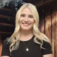 Heather Cowley's Instagram, Twitter & Facebook