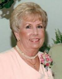 Kelly Peeples's Instagram, Twitter & Facebook