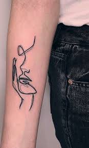 When it comes to the best tattoo designs, the possibilities are truly endless. Tattoo Designs Small Tattoos For Women Tattoo Ideas Cute Tattoos Tattoo Ideas Female Cute Tattoos Small Simplistic Tattoos Line Tattoos Tattoos