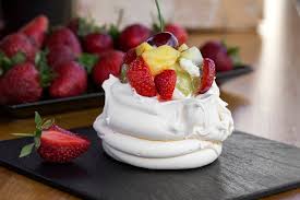 The name comes from the ballerina, anna pavlova, who was performing around the world in 1926 and made a stop in the land. Chefmaster Deluxe Meringue Powder 5 Oz Chefmaster Com