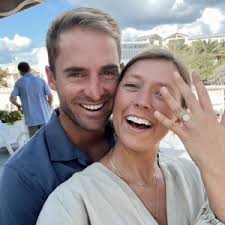 ANNE BANKS BLACKWELL and WILLIAM CHAMPION EASTER's Wedding Registry