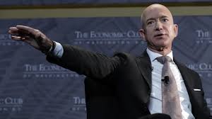 Jeff bezos warren buffett sean connery frederick the great sigmund freud stonewall jackson evander holyfield. Jeff Bezos Jung Amazon Chef Jeff Bezos Lasst Sich Scheiden Diepresse Com Amazon Ranked 1 Best Managed Company Melissabovary