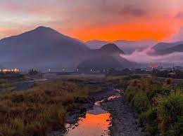埔里山城最冷的一天清晨霞光雲海美景 陳琪元提供 natural landmarks formosa landmarks