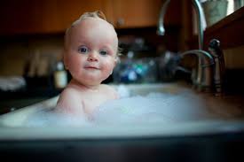 Bath time is an excellent way to bond with your little one. This Is How Often Your Child Should Have A Bath Even If They Don T Want One Gloucestershire Live