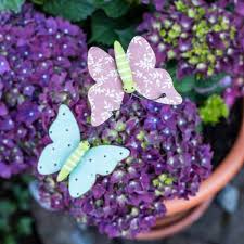 Diy gartenstecker jeglicher leitung außerdem perlen alleine generieren #diyperlen #bastelnmitdraht #diygartendeko. Blumenstecker Schmetterling Holz 18cm 12st 63419 Preiswert Online Kaufen