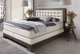 It also adds some style to your bed. Boxspringbetten Mit Bettkasten Wie Sinnvoll Ist Diese Variante