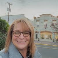 20+ "Caroline Strang" profiles