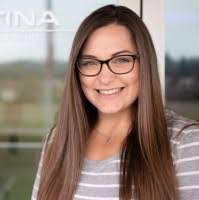 Katie Everson's Instagram, Twitter & Facebook