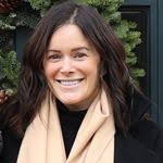 Daniela Moss's Instagram, Twitter & Facebook