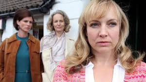 Carol's mother arrives in Aidensfield