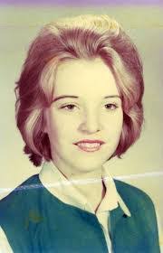 Shannon Stringfellow's Instagram, Twitter & Facebook