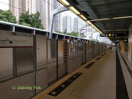 乘客可轉乘屯馬綫、啟德是屯馬綫一期的尾站 interchange station for tuen ma line phase 1 + kai tai, the end of tml. å±¯é¦¬ç¶«ä¸€æœŸç›¸ç‰‡é›†