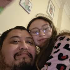 Moaning that kids think it's okay to boot my door and petrify my baby. A  boy called Roman number 7 Ronaldo top and 2 girls (one blonde with slightly  wavy hair in