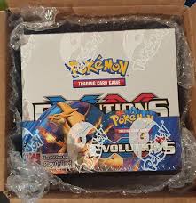 Great box to open to relive those memories as a kid searching for the holo charizard. Pokemon Xy Evolutions Booster Box Kaufen Auf Ricardo