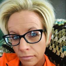 Pamela Bisbee's Instagram, Twitter & Facebook