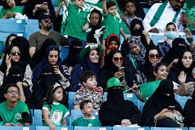 Education is an interesting factor when it comes to women's rights in saudi arabia. Women In Saudi Arabia Cheer News They Will Be Allowed Into Sport Stadiums World Chinadaily Com Cn