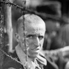 Θεσσαλονικείς Εβραίοι στο Bergen-Belsen και η ιστορία ενός χαμένου τρένου  Του Γιώργου Μ. Βραζιτούλη