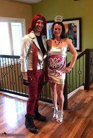 I have no clue as to the brand other than assume it would be ' dr. Lil Sweet And Diet Dr Pepper Costume