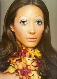 Kevyn Aucoin Famous Celebrities Of Yesteryear 70s Hair And Makeup Weird Beauty Hacks Beauty Hacks