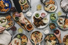 In addition, i'm in charge of making it look good. Throw The Best Casual Dinner Parties In Atlanta Aislac