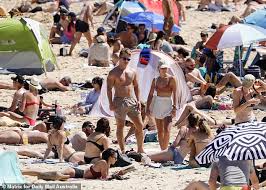 So if you're one of the more than four million people who like the daily mail australia facebook page — the. Australia To Sizzle Through Record Breaking Day As Blazing Temperatures Creep Up To 50c Daily Mail Online