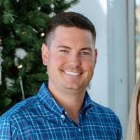 Shay Sneed's Instagram, Twitter & Facebook