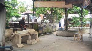 Maybe you would like to learn more about one of these? Taman Buaya Asam Kumbang Tetap Buka Demi Hidup Satwa Dan Pegawai Tribun Medan