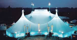 Cirque du soleil (en español, «circo del sol») es una empresa de entretenimiento y la mayor productora de teatro del mundo. Cirque Du Soleil Kommt 2019 Nach Gran Canaria Wochenblatt Es